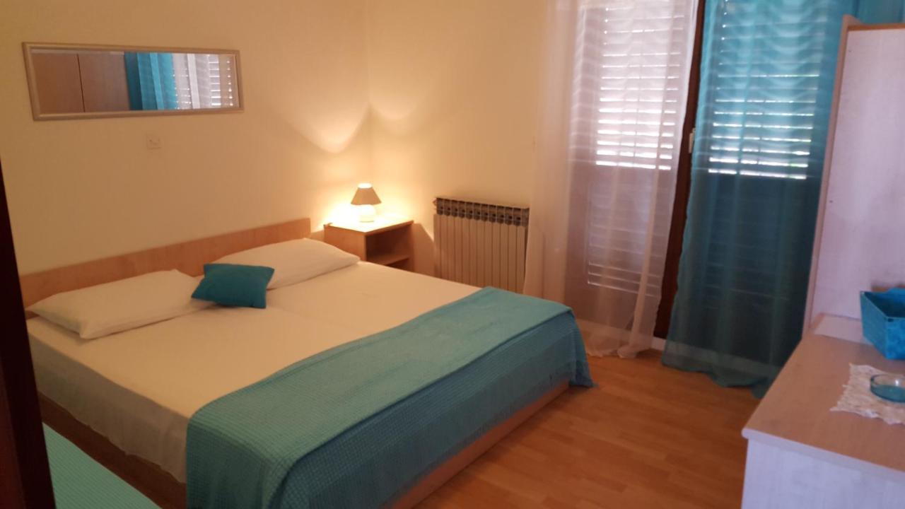 Apartmani Antunovic ポドゥゴラ エクステリア 写真