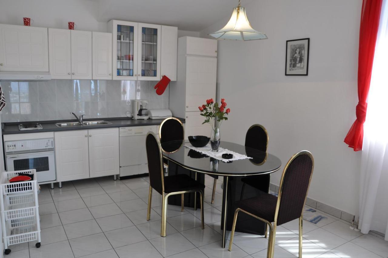 Apartmani Antunovic ポドゥゴラ エクステリア 写真